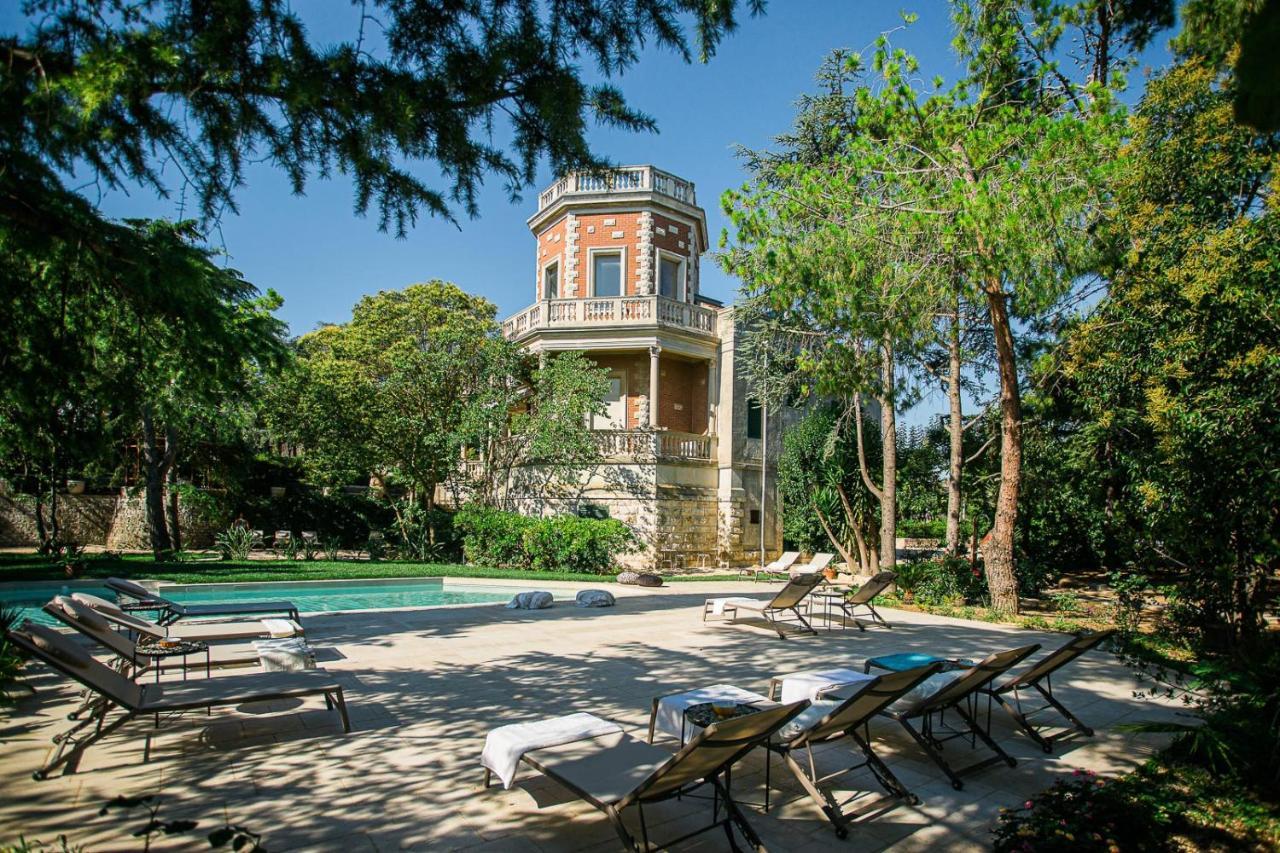 Villa Rosa Resort コンヴェルサーノ エクステリア 写真