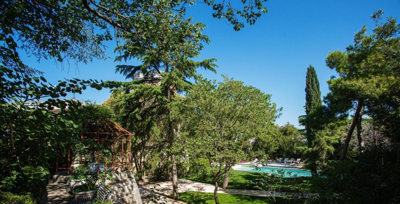 Villa Rosa Resort コンヴェルサーノ エクステリア 写真